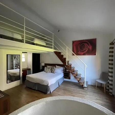 B Hotel Saint-Tropez
