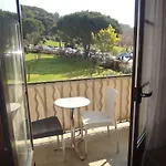 B 3* Saint-Tropez