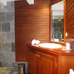 B Hotel 3*