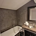 ホテル Bロッジ 3*
